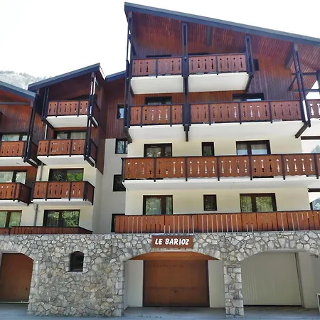 Cabine, Idealement Situe - 4 Pers. Apartment *